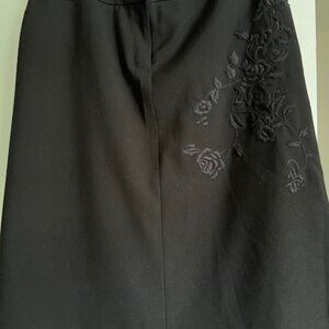 City DKNY Black Skirt With Embroidered Applique on front left side